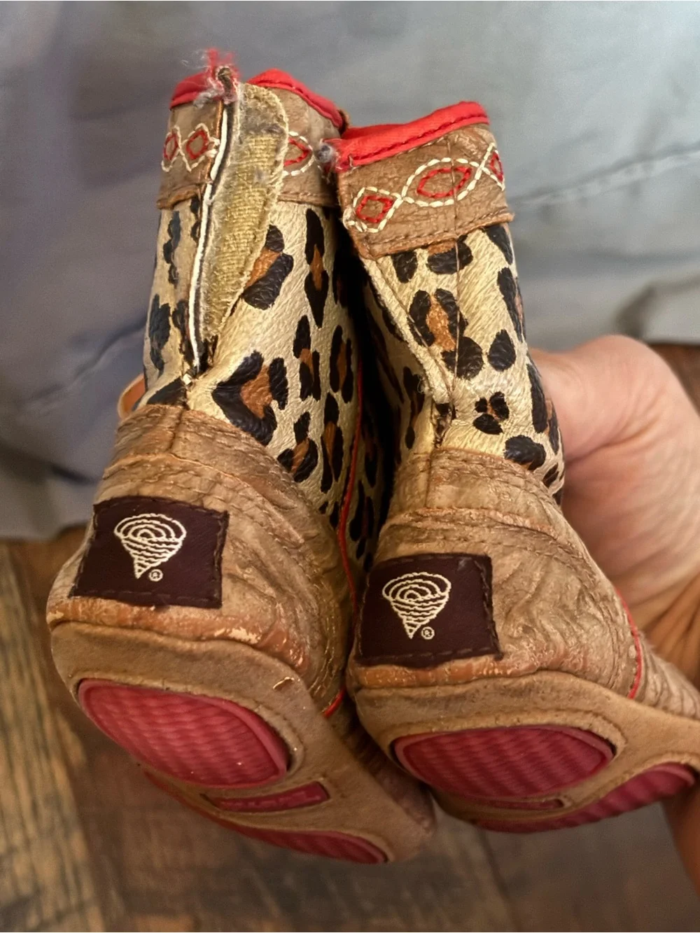 Twister animal print infant boots size 3